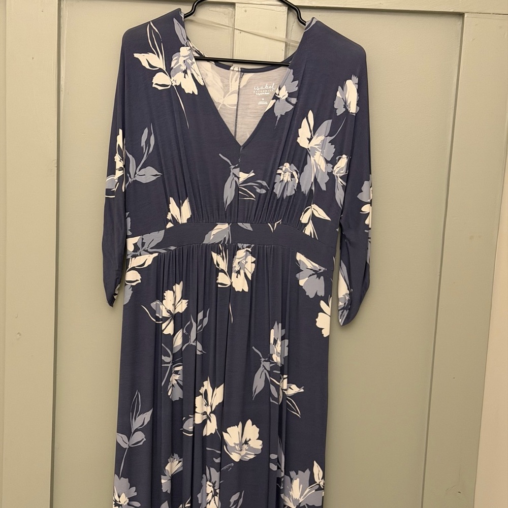 Isabel Maternity by Ingrid & Isabel Navy Floral Long Sleeve Dress